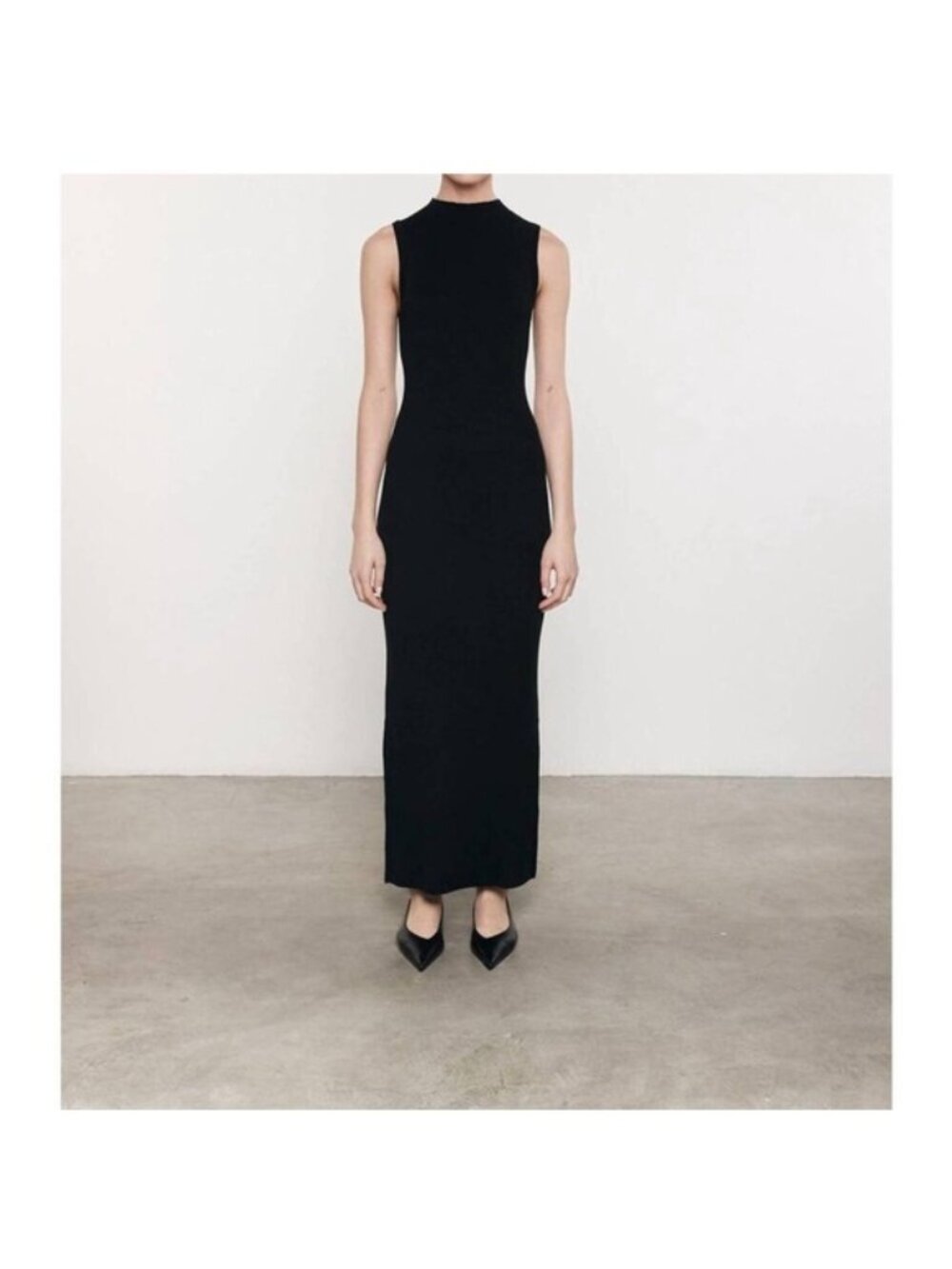 Elegant Black Sleeveless Maxi Dress